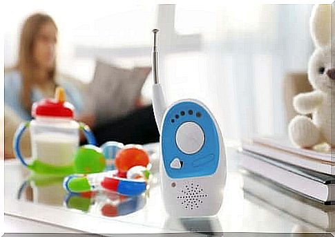 Baby monitors to monitor babies