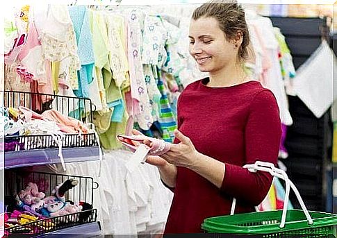 Make the right purchases when you are a mother for the first time