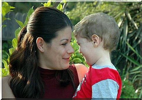 A child's brain responds to his mother's voice.