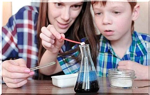 Try these 4 water experiments for kids
