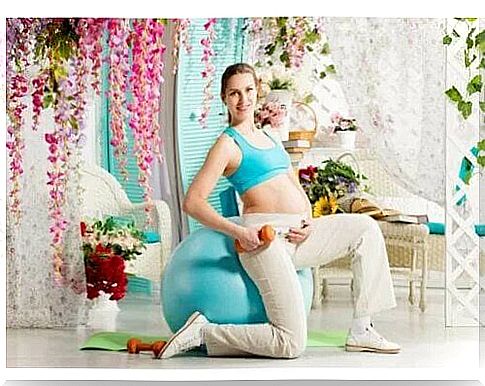 A pregnant woman who plays sports.